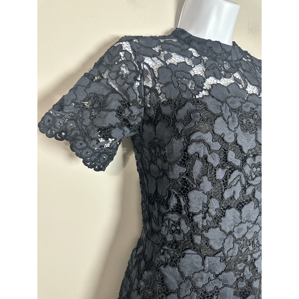 Alexis Winn Cutout Back Lace Romper‎ Playsuit - Size XS EUC Romantic Chic - Picture 4 of 9